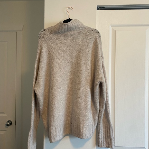 Bulky sweater - Picture 2 of 2